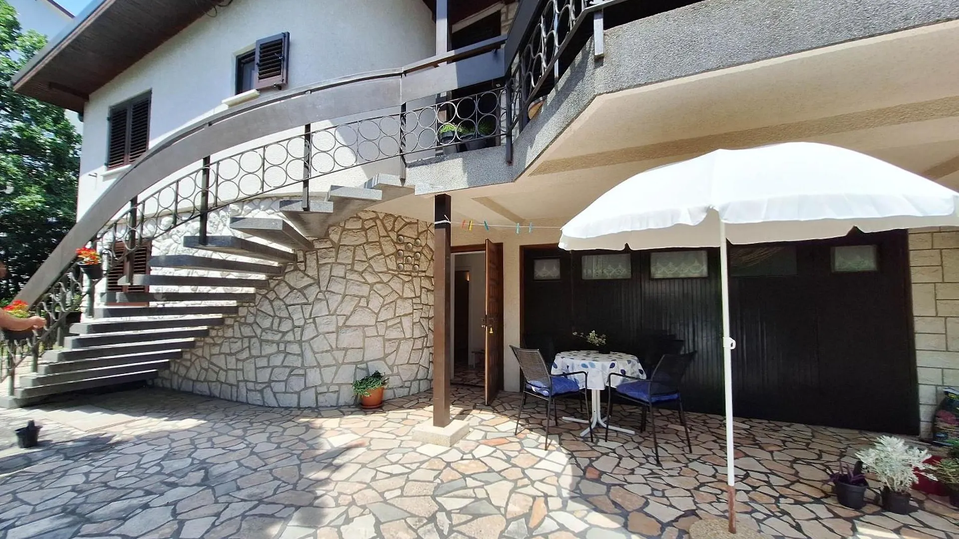 Apartment Vera Dramalj Croatia